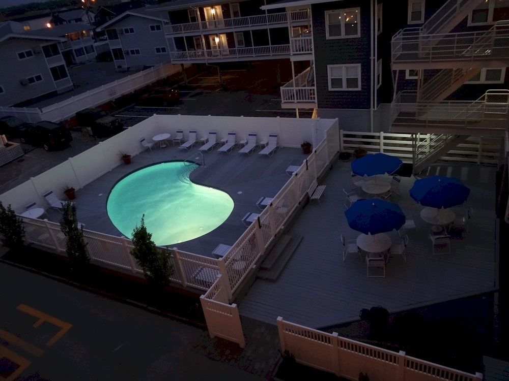 Surf Club Oceanfront Hotel ดิวอีบีช ภายนอก รูปภาพ